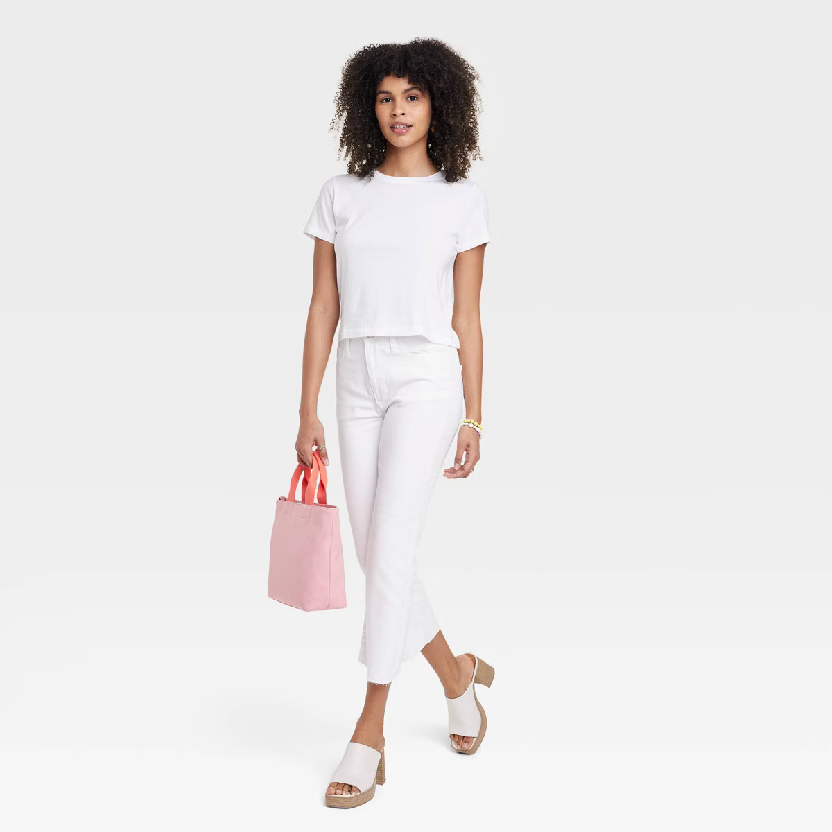 Women's Shrunken Short Sleeve T-Shirt - Universal Thread™ | Target