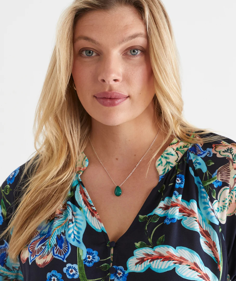 Resin Drop Pendant Necklace | Sussan
