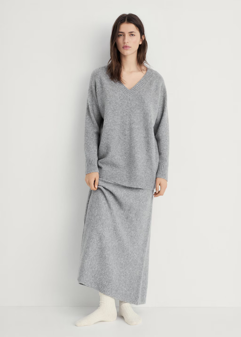 V-neck knit sweater grey - Woman - L - MANGO | MANGO (UK)