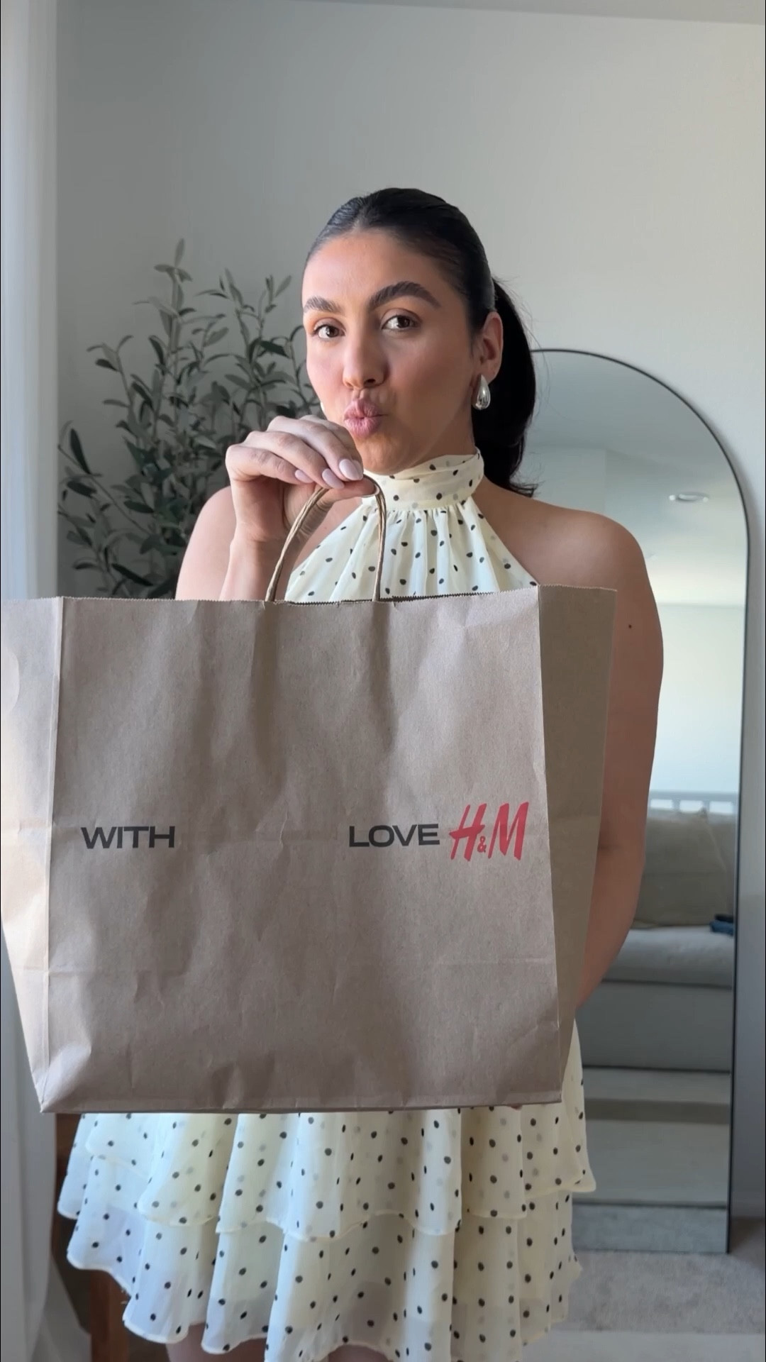 H&M spring haul! Obsessed with polka dots right now 🥹🤍

#LTKspring #LTKootd #LTKgrwm