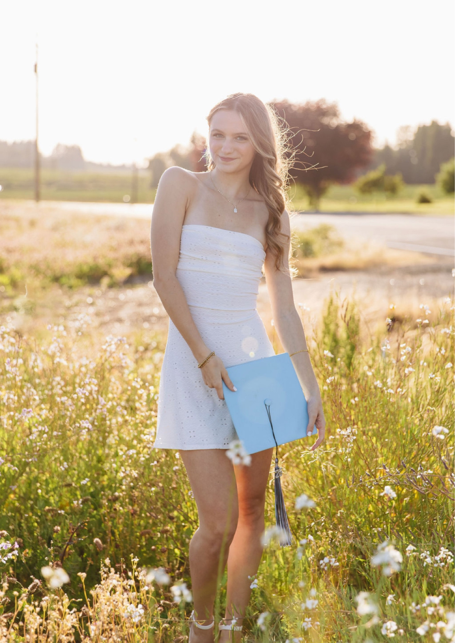 White graduation/senior photo dress 2025

#LTKfindsunder50 #LTKeurope #LTKSeasonal