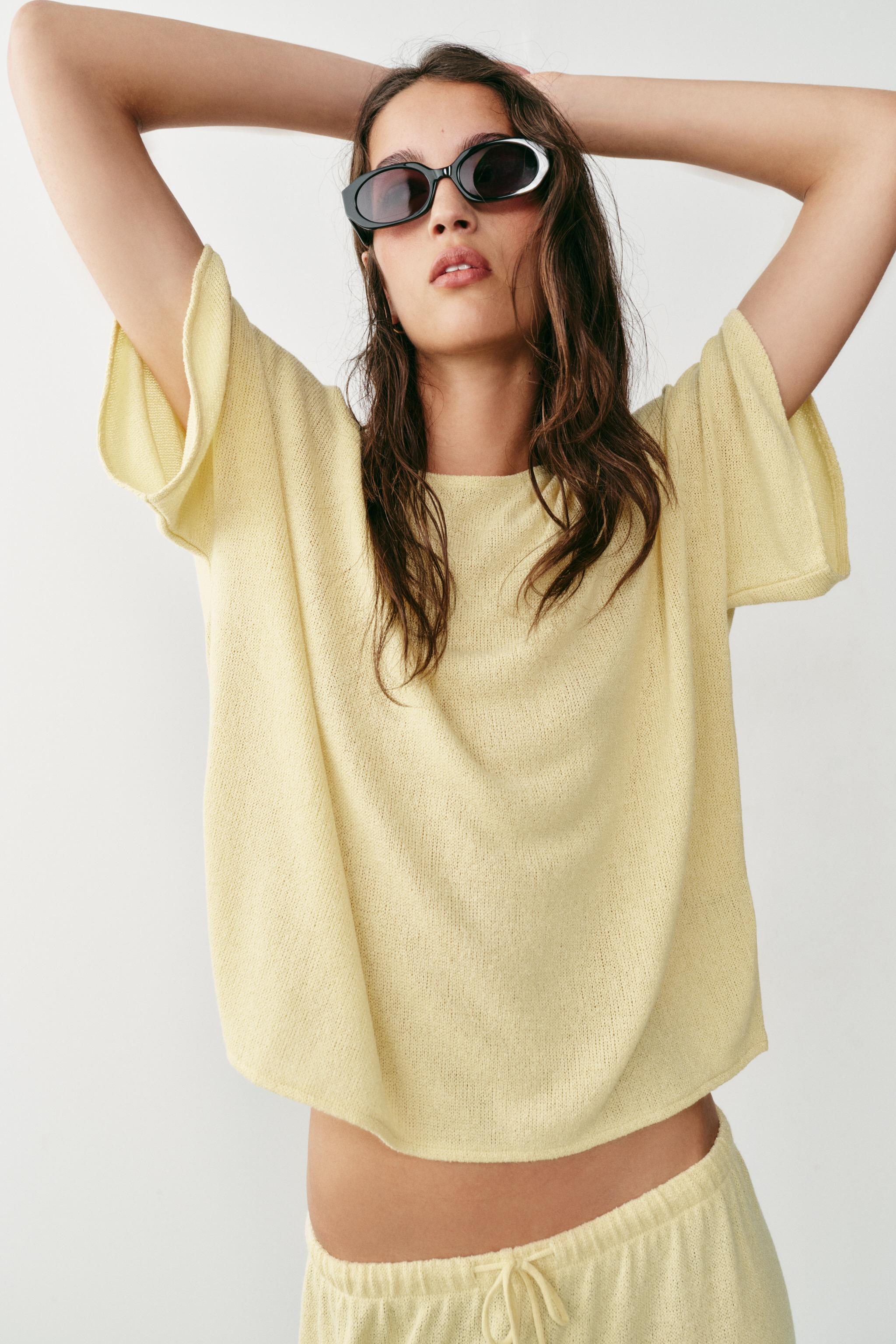 RUSTIC CAPE SLEEVE TOP | Zara US