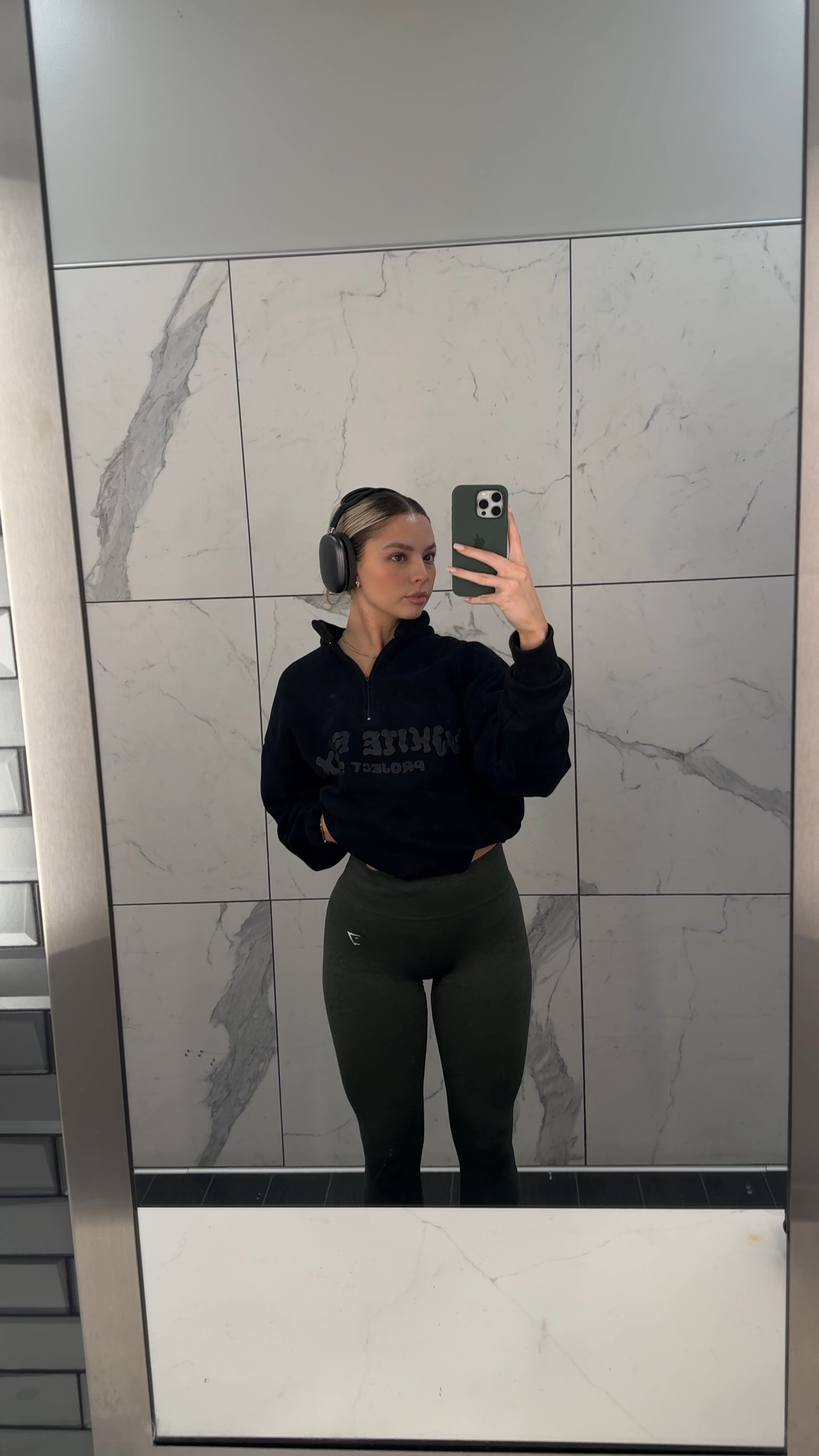 My favorite thing to wear at the gym 

Gym shark leggings: Size Small
White fox hoodie: S/M

#LTKGiftGuide #LTKfitness #LTKSeasonal