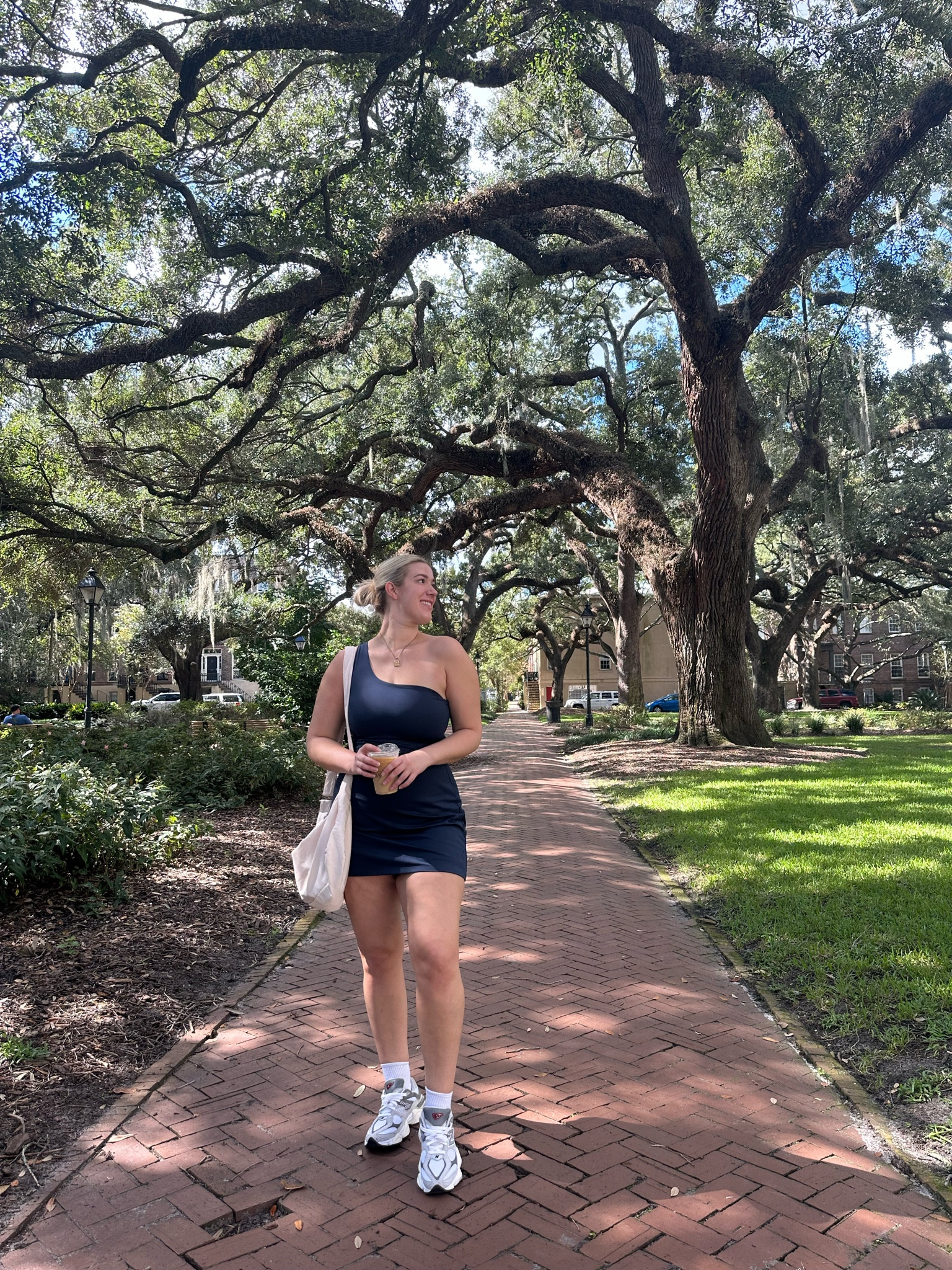 the perfect outfit for exploring a new city ⛲️☁️ 


#LTKtravel #LTKmidsize #LTKstyletip