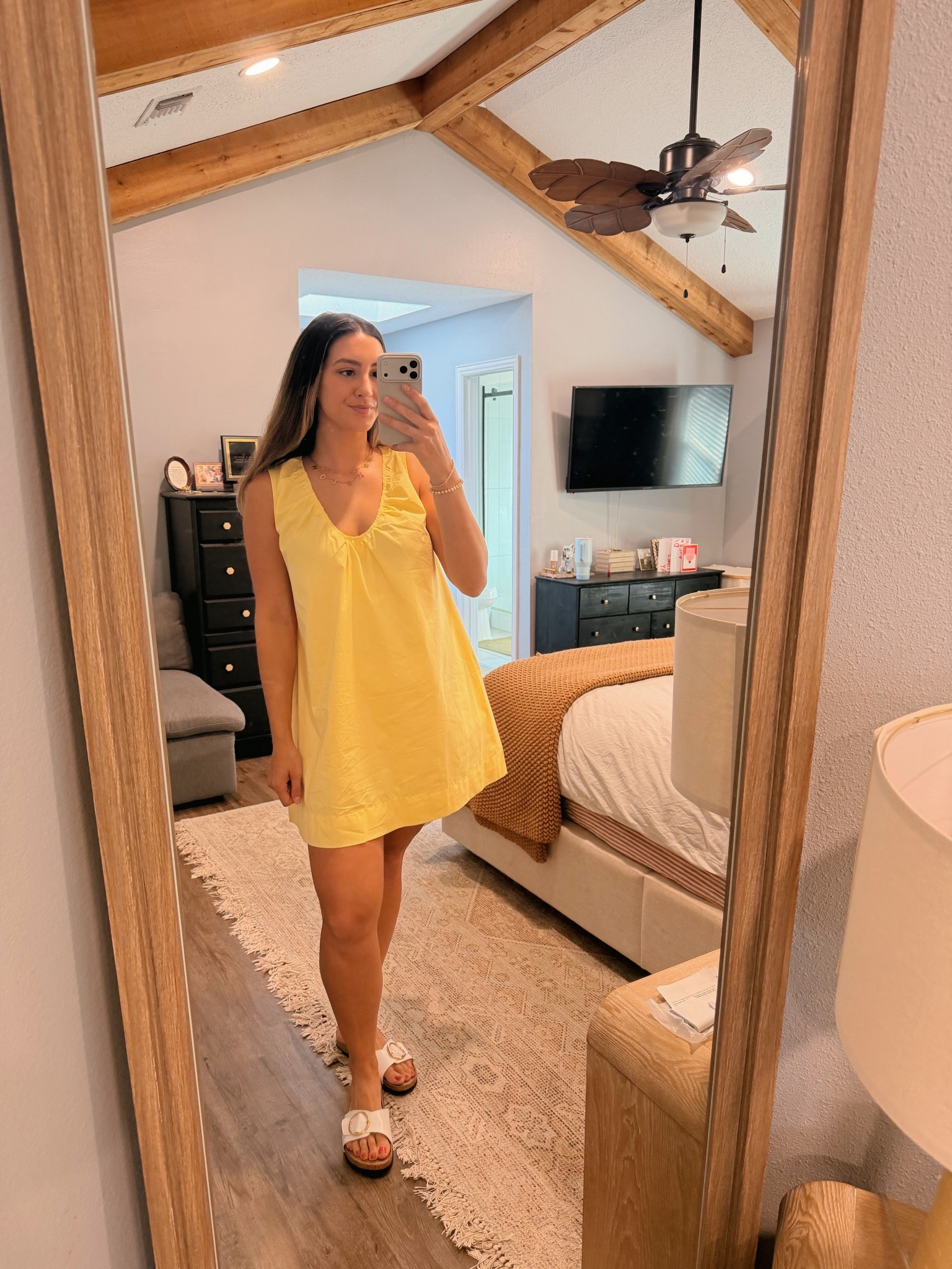 Perfect dress for spring break! With pockets! Wearing size M 

#LTKmomlife #LTKootd #LTKSpringSale