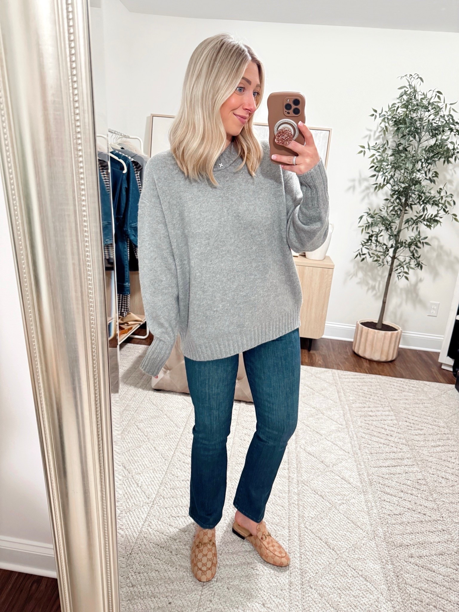 The perfect oversized sweater that’s SUPER SOFT! Runs big, wearing size XS! Jeans size 26 (normally 27, they run big)

Sweaters, frame denim, petite outfits, loft 

#LTKFindsUnder100 #LTKFindsUnder50 #LTKGiftGuide