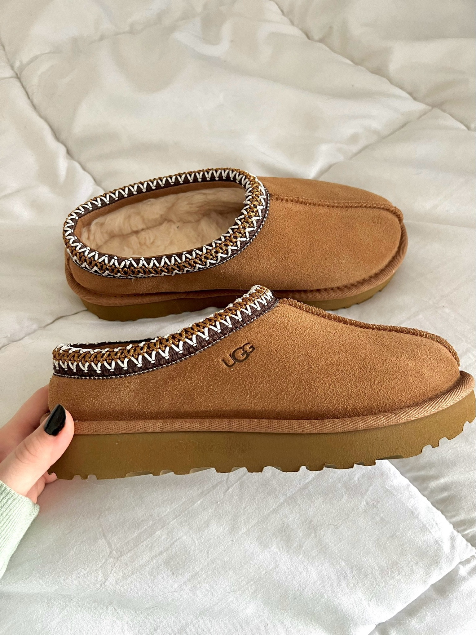 got the uggs tasman and they are so so comfy! definitely worth the hype for everyday casual/comfy outfits in colder seasons. 

#LTKMostLoved #LTKGiftGuide #LTKSeasonal