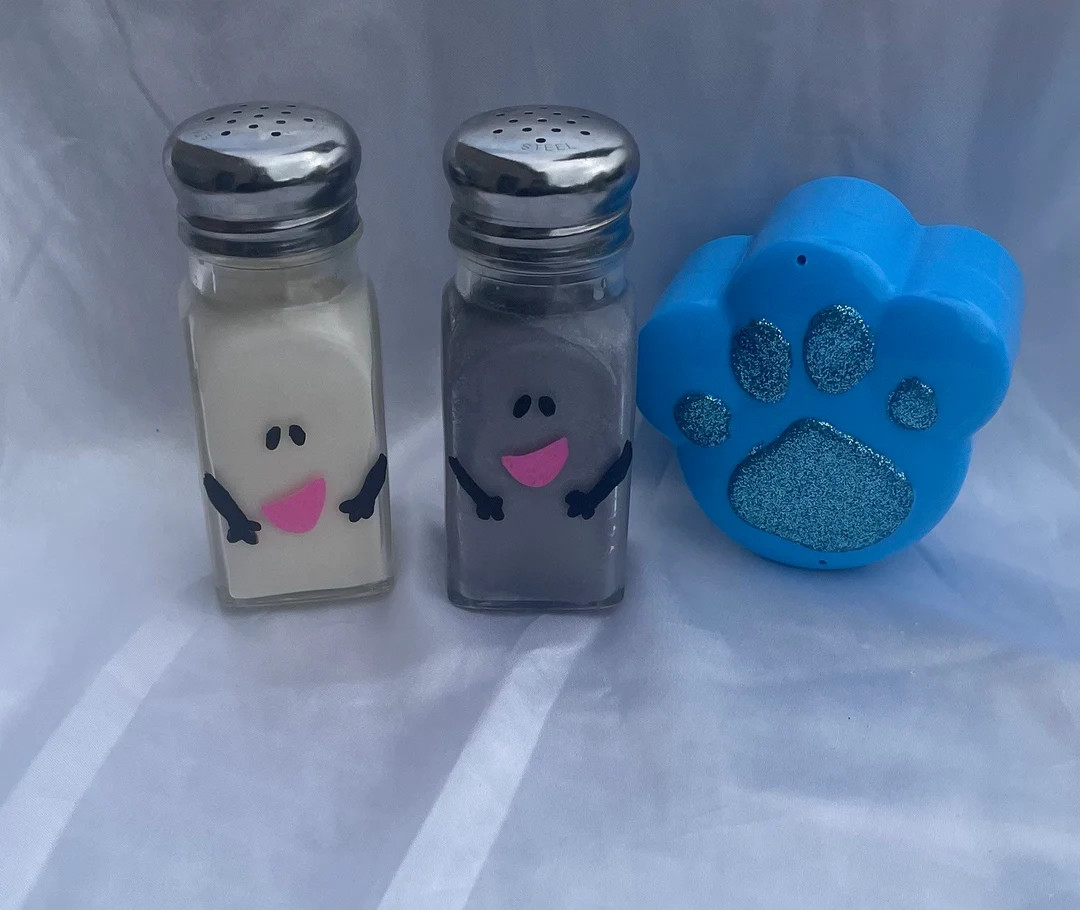 Blue Clues Salt and Pepper Shaker Candles - Etsy | Etsy (US)