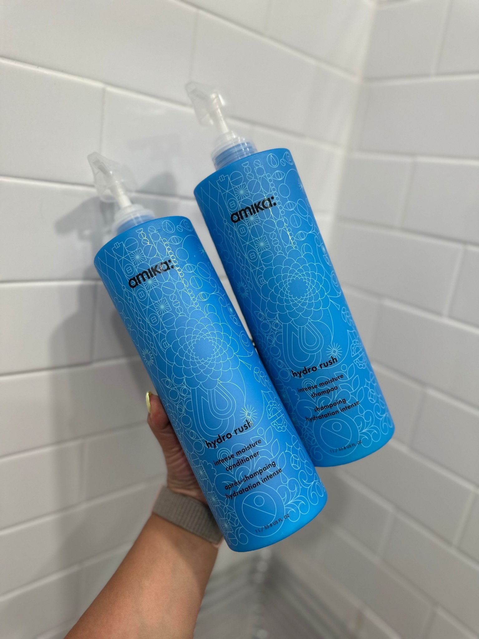When your curls are thirsty, this is the drink they’ve been waiting for 💧
I’ve been loving the Amika Hydro Rush shampoo + conditioner for deep hydration without the weight. My hair feels soft, bouncy, and actually moisturized — no buildup, just clean moisture that lasts.

#LTKBeauty #LTKStyleTip #LTKFindsUnder100