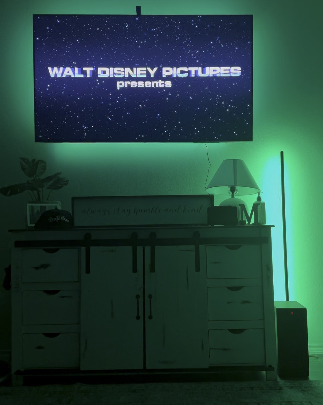 These Govee TV lights are taking our movie nights to a whole new level! 🎬✨ Totally obsessed with the vibe they add! 

#LTKVideo 

#LTKFamily #LTKHome