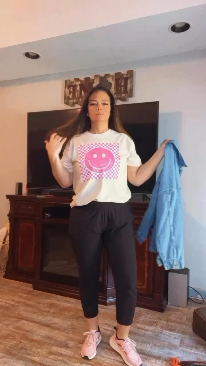 #ootd easy look #momstyle #over40fashion 

#LTKstyletip #LTKmidsize #LTKSeasonal