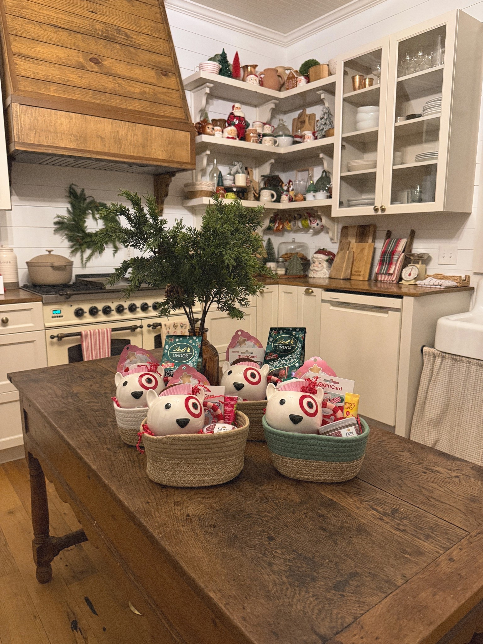 Last minute teacher gift idea for Christmas! 🎄 🎁

#LTKGiftGuide #LTKHoliday