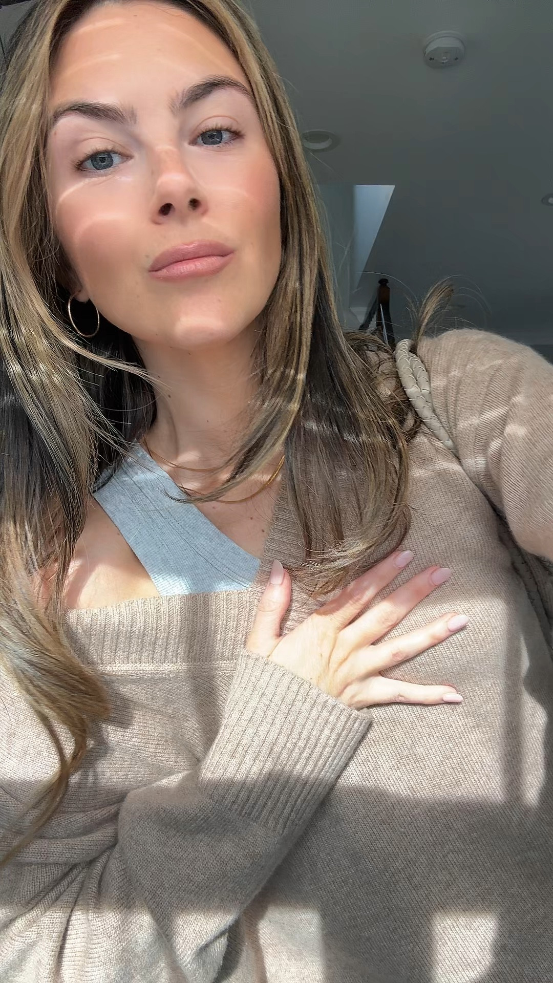 Friday casual chic ootd! Shoes are Zara and can’t link! @Aritzia @Quince 

#aritzia #quince #springoutfits 

#LTKmomlife #LTKootd #LTKSeasonal