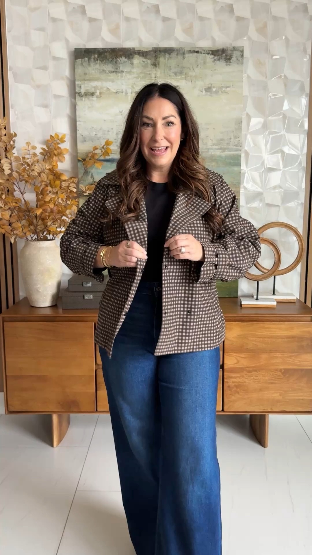 This plaid belted jacket from A&F makes the whole outfit! 🤎 Love it with wide leg jeans + a black bag for an elevated fall look that can easily go from work to dinner. | Wearing Jacket tts, L and Jeans tts, 31

@abercrombie

#LTKOver40 #LTKMidsize #LTKSeasonal