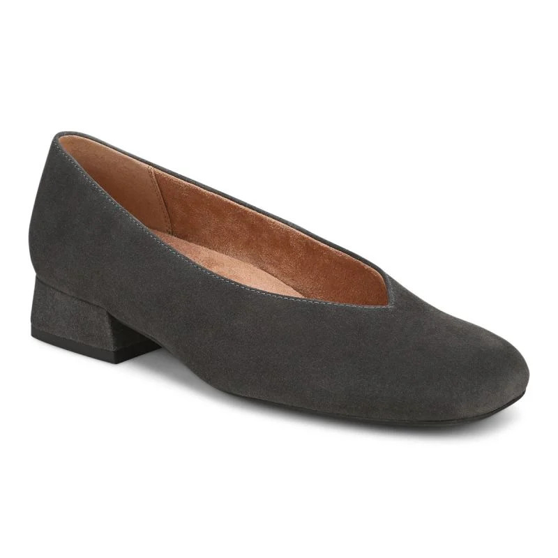 Petra Flat | Low Heel Dress Shoes for Women | Vionic Shoes | Vionic (US)