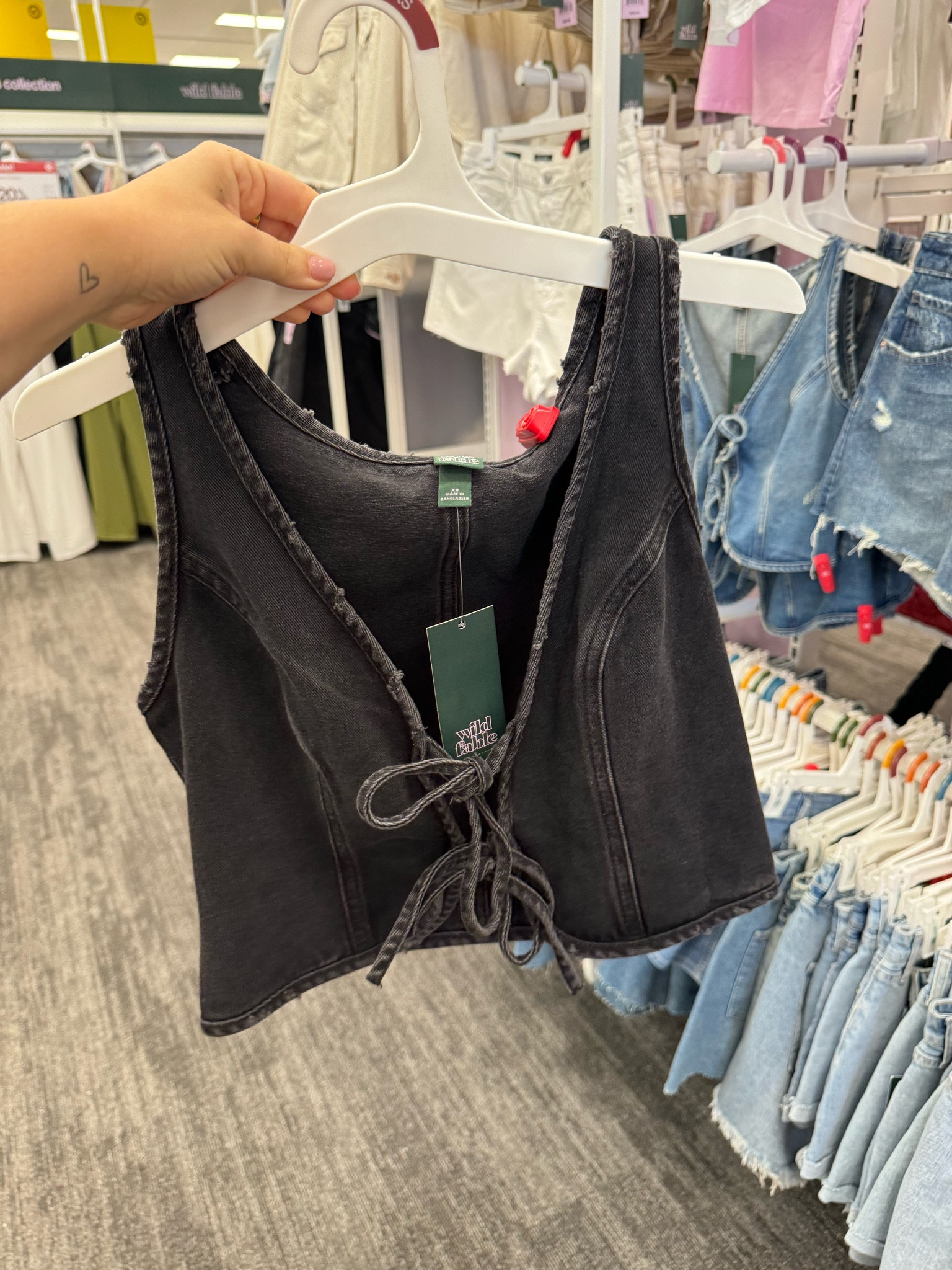 target denim vest

#LTKBacktoSchool #LTKSaleAlert #LTKFindsUnder50