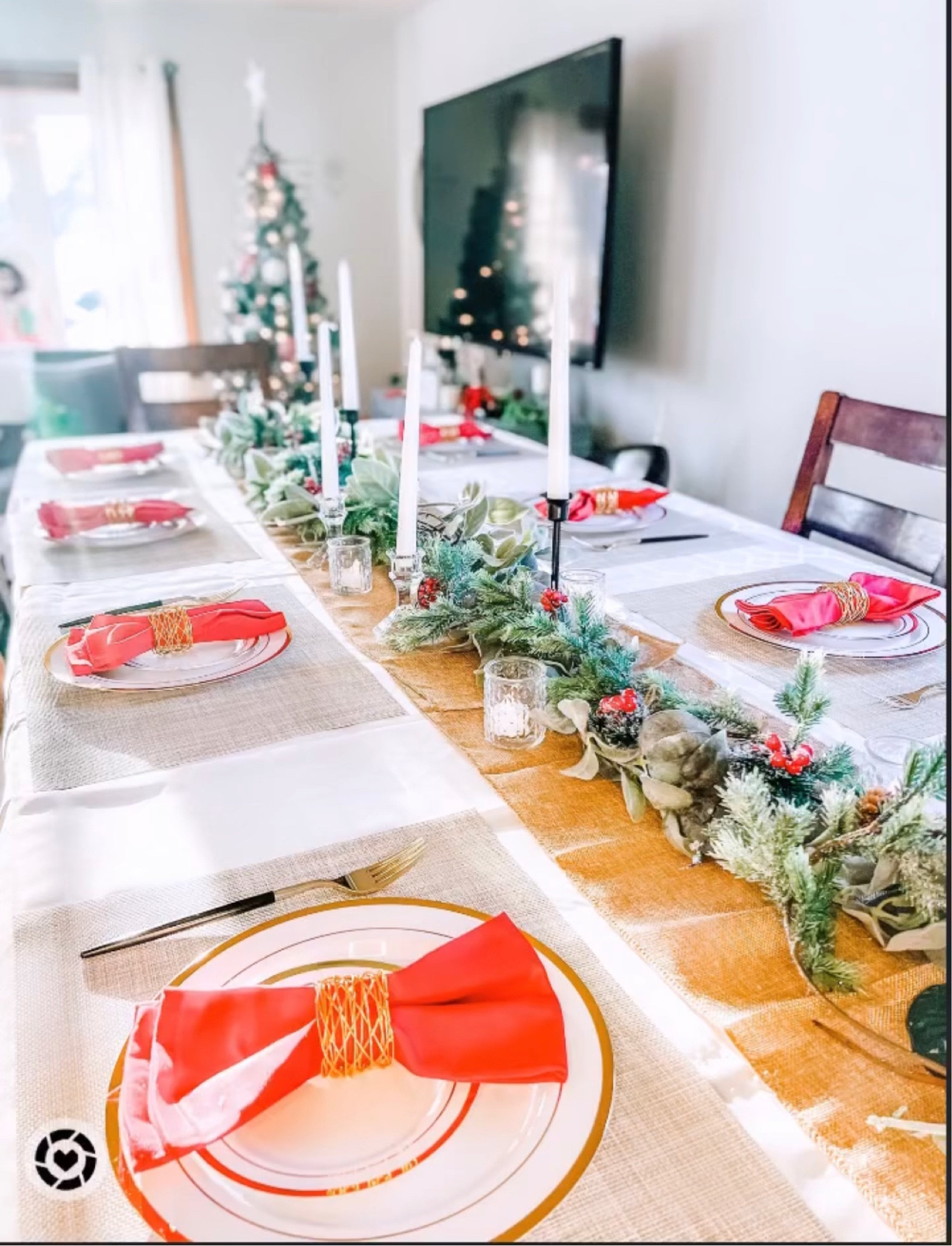 A minimalist Christmas table scape 🎄 all items available to order NOW before Christmas! 

#LTKHoliday #LTKfindsunder50 #LTKSeasonal