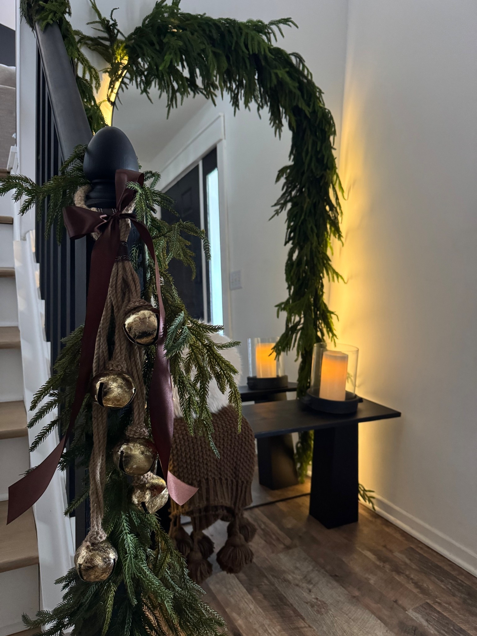 Holiday entry 

#LTKHoliday