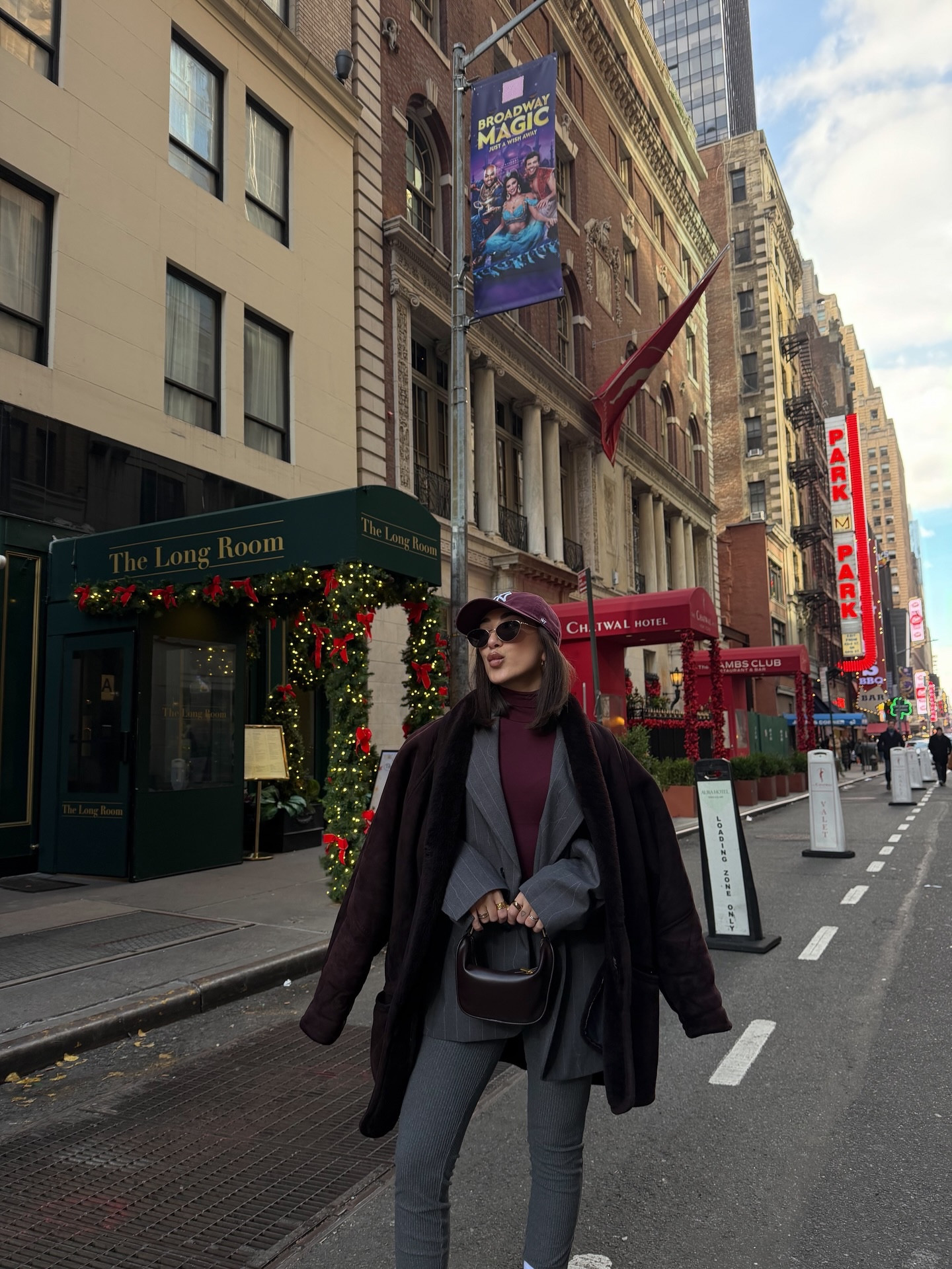 Happy Thanksgiving day♥️✨🎊 
Nell’ultimo video si vedono alcuni carri sfilare, pikachu era enorme 😍 
#newyork #thanksgiving #nyc