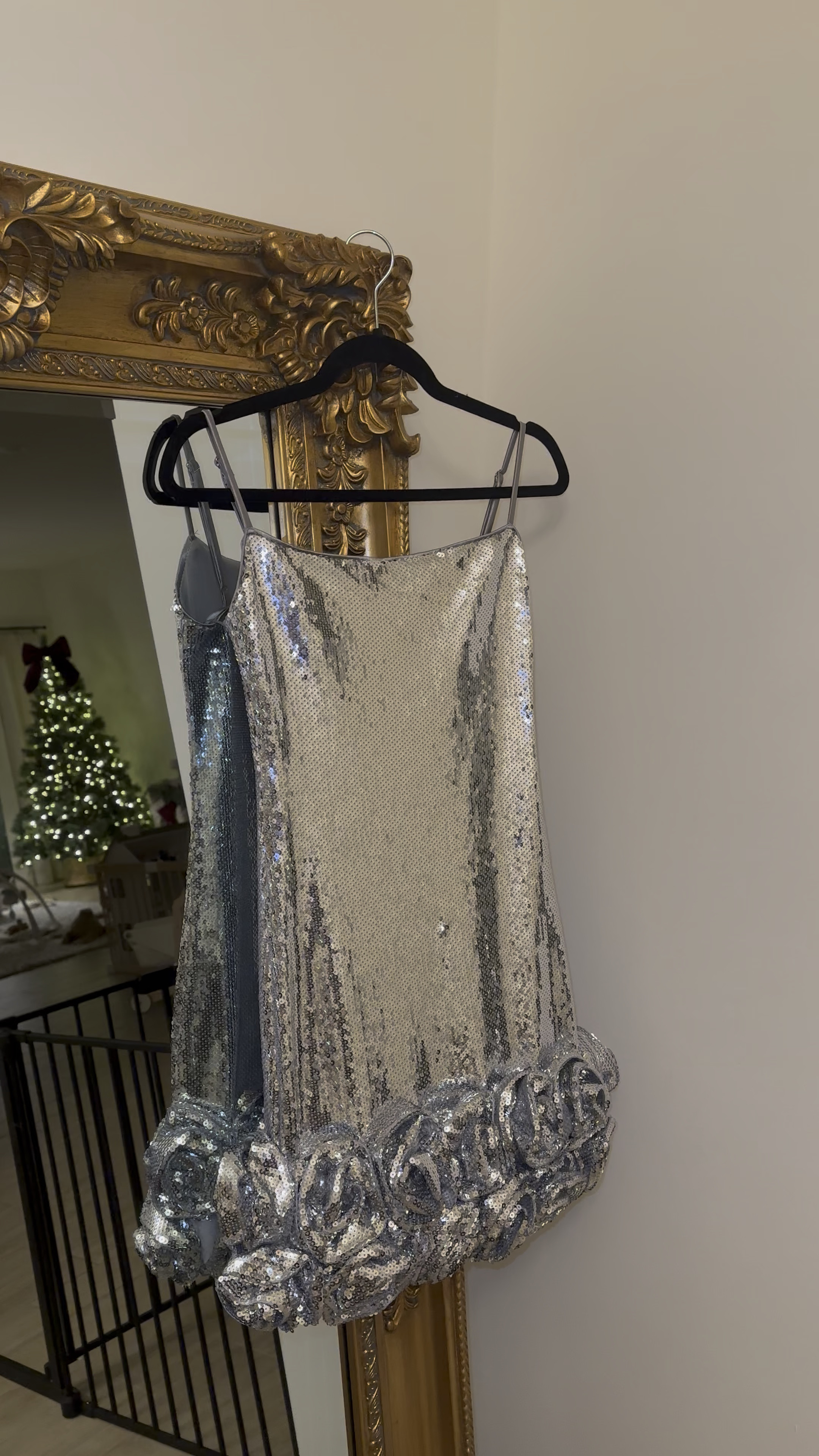 Christmas dress of my dreams!!!! 

#LTKHoliday #LTKParties