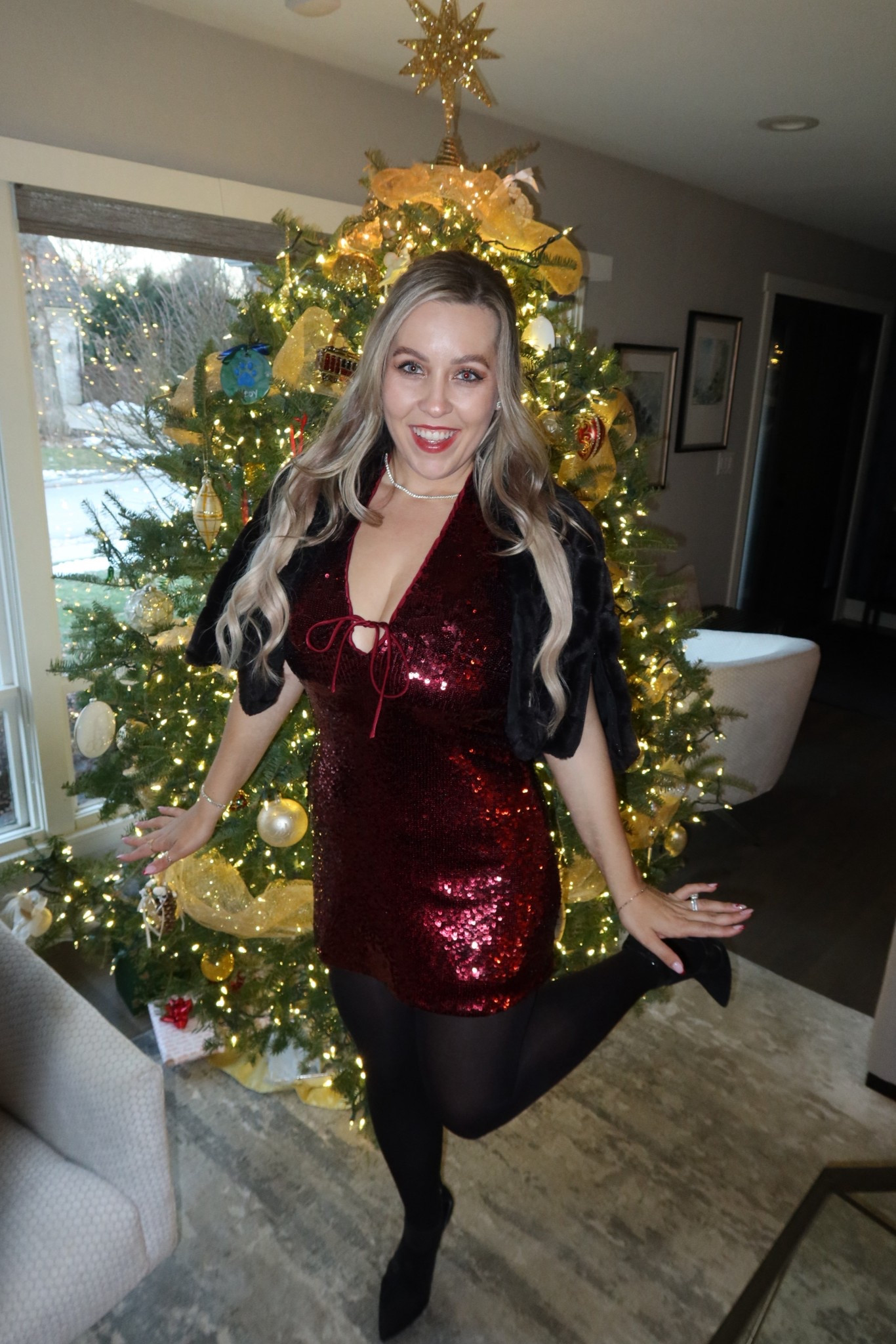 Red sequin halter dress
Sequin mini dress
Holiday dresss

#LTKSaleAlert #LTKHoliday #LTKSeasonal