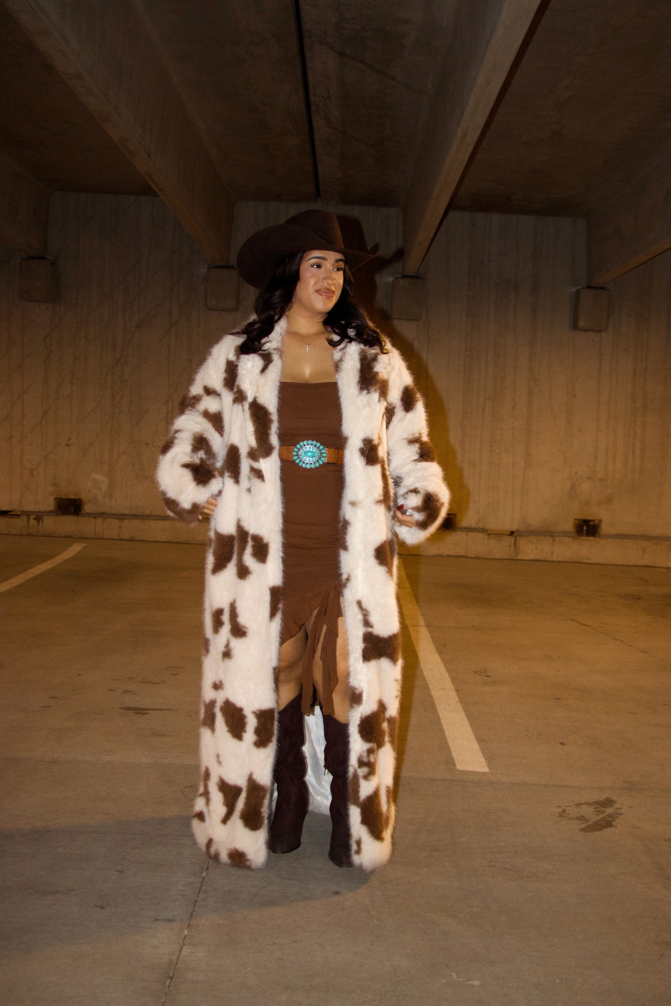 🤠🤎

#cowboy #cowgirl #vaquera #cowprint #furcoat #bootbarn #sheinfinds #amazonfinds 

#LTKFindsUnder100 #LTKootd #LTKFindsUnder50