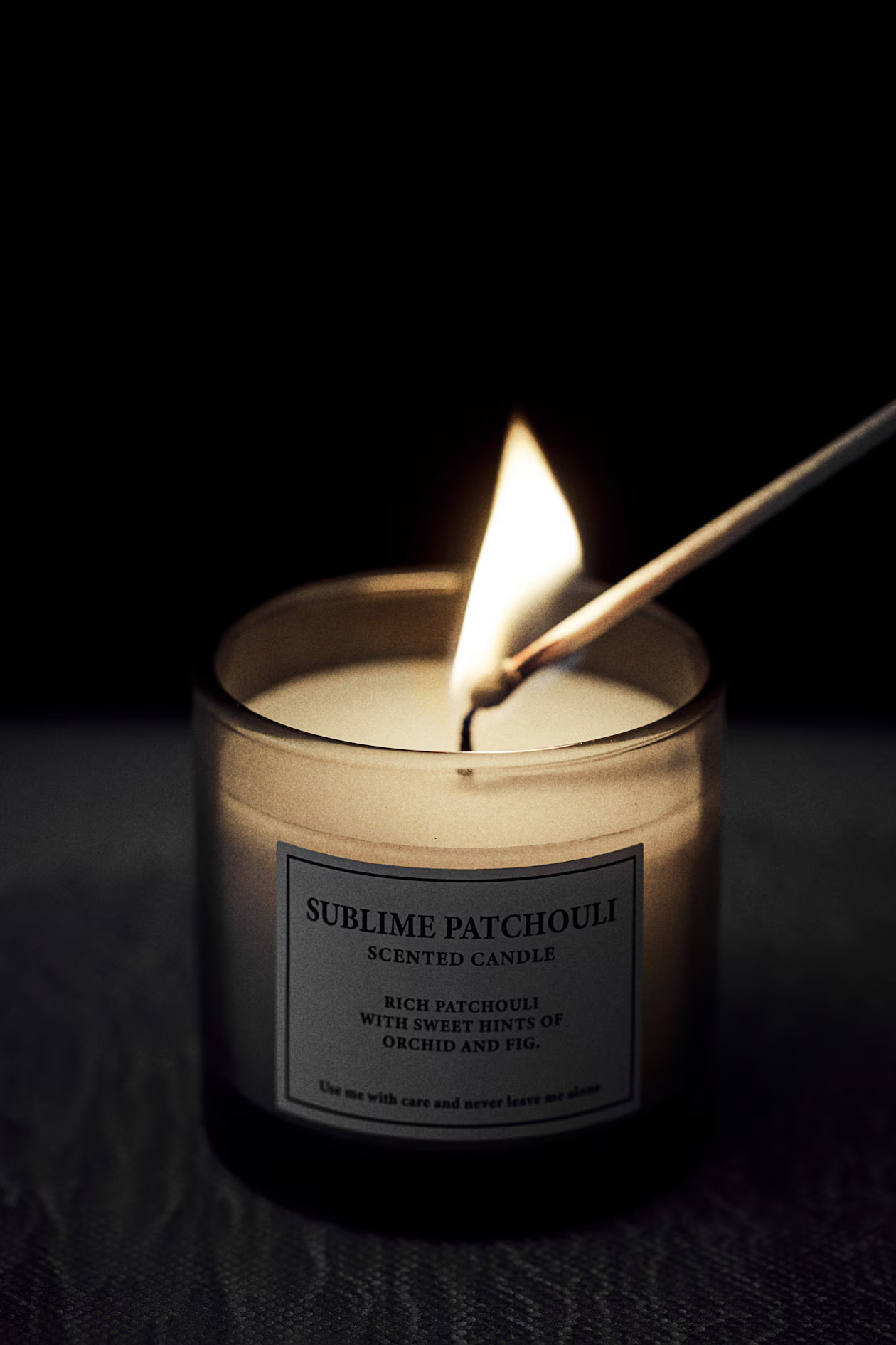 Cork-lid Scented Candle | H&M (US + CA)