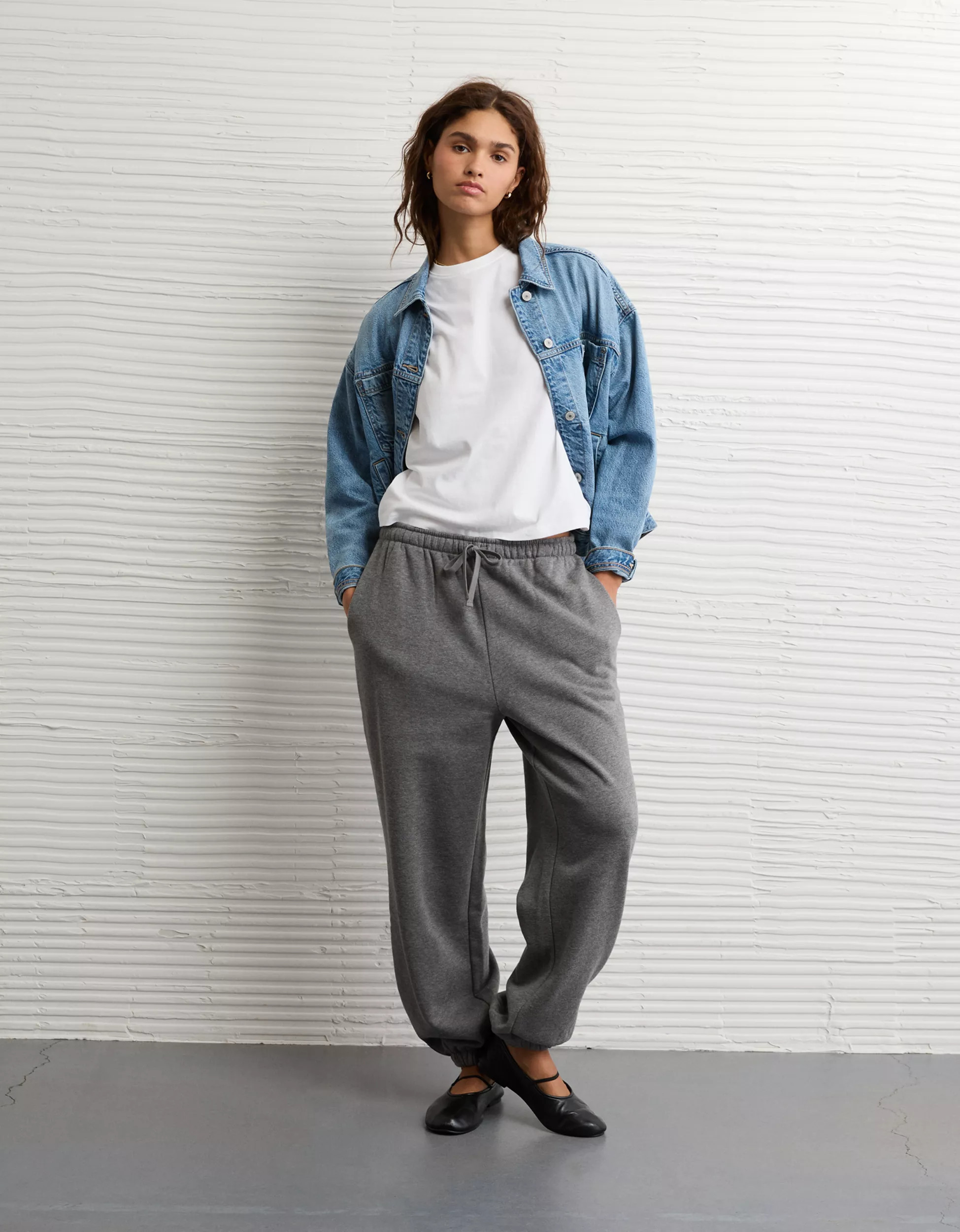 AE Everyday Luxe Sweatpant | American Eagle Outfitters (US & CA)