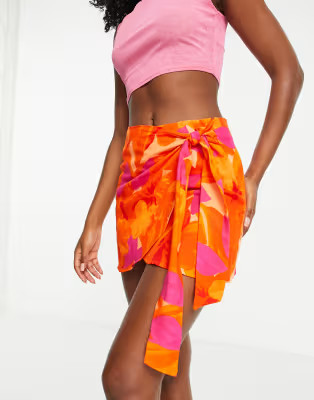 Stradivarius wrap mini skirt in bold print | ASOS (Global)
