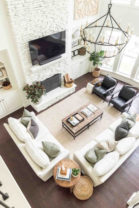 Over on kelleynan.com, I’m sharing 13 ways to achieve a more minimalistic living room (when you aren’t a minimalist.) home decor living room decor pottery barn sofa iron chandelier jute rug black leather chairs alabaster walls coffee table neutral decor#LTKhome #LTKstyletip

#LTKSeasonal