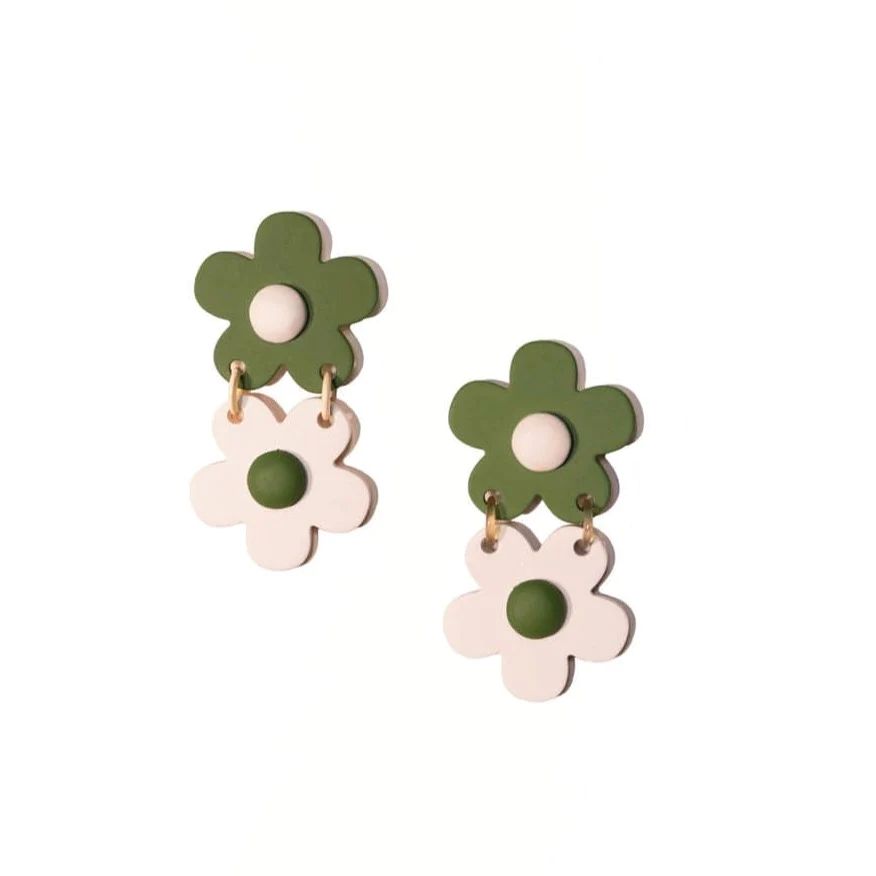 Stacked Verde Flower Earrings | Sunshine Tienda