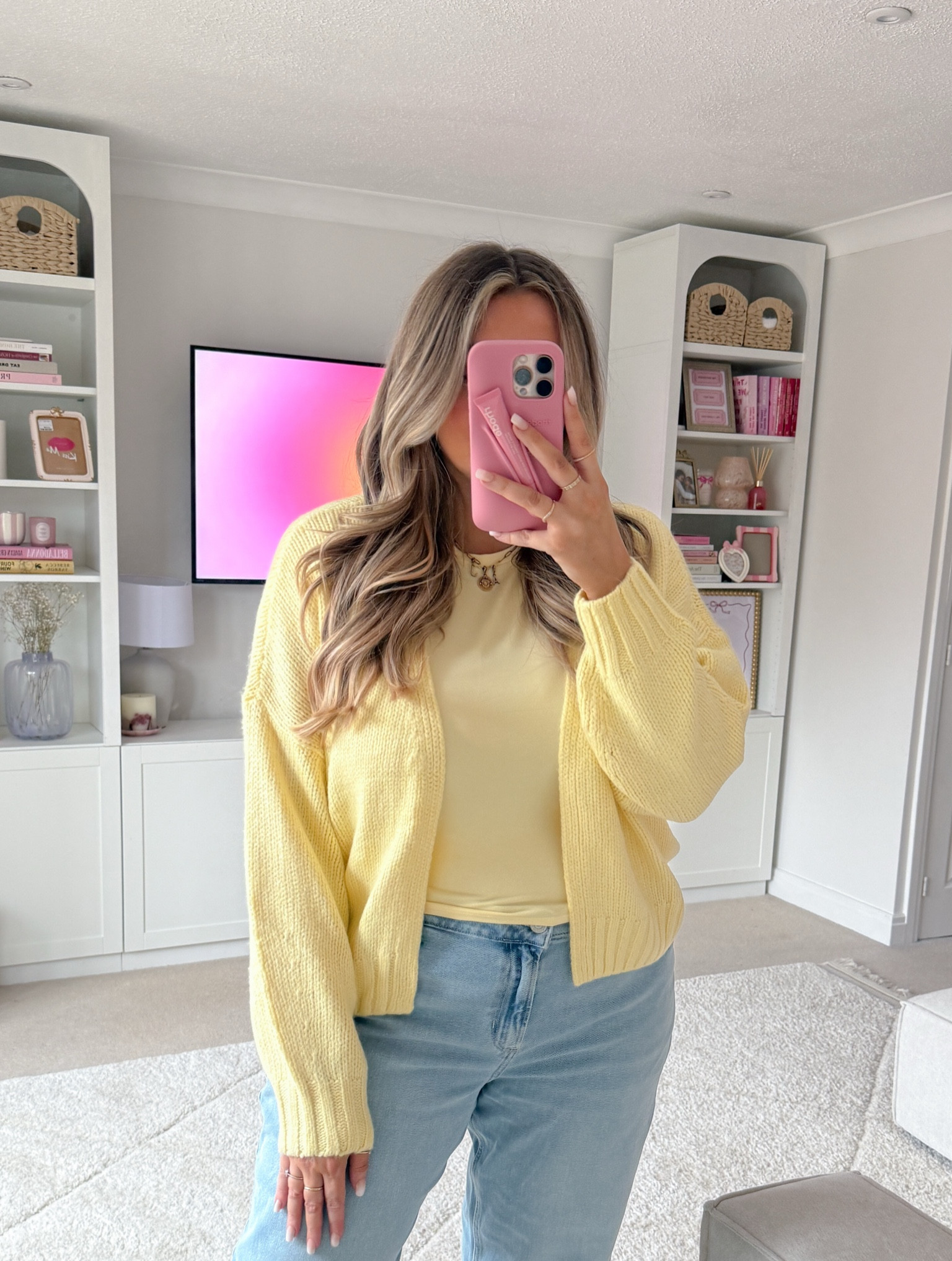 Pastel yellow matching outfit spring look t shirt size xl cardigan size xl

#LTKuk #LTKeurope #LTKspring