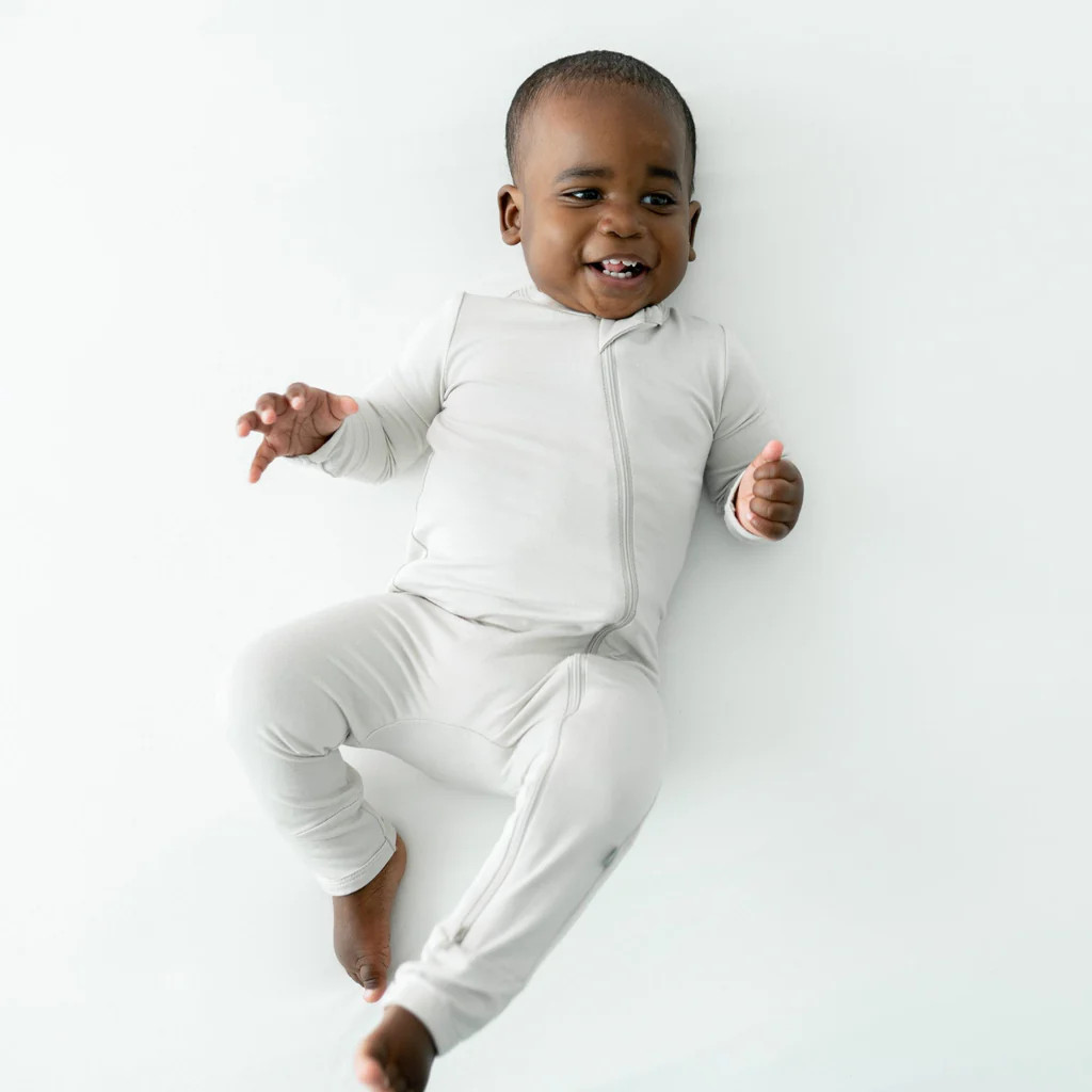 Zippered Romper in Oat | Kyte BABY