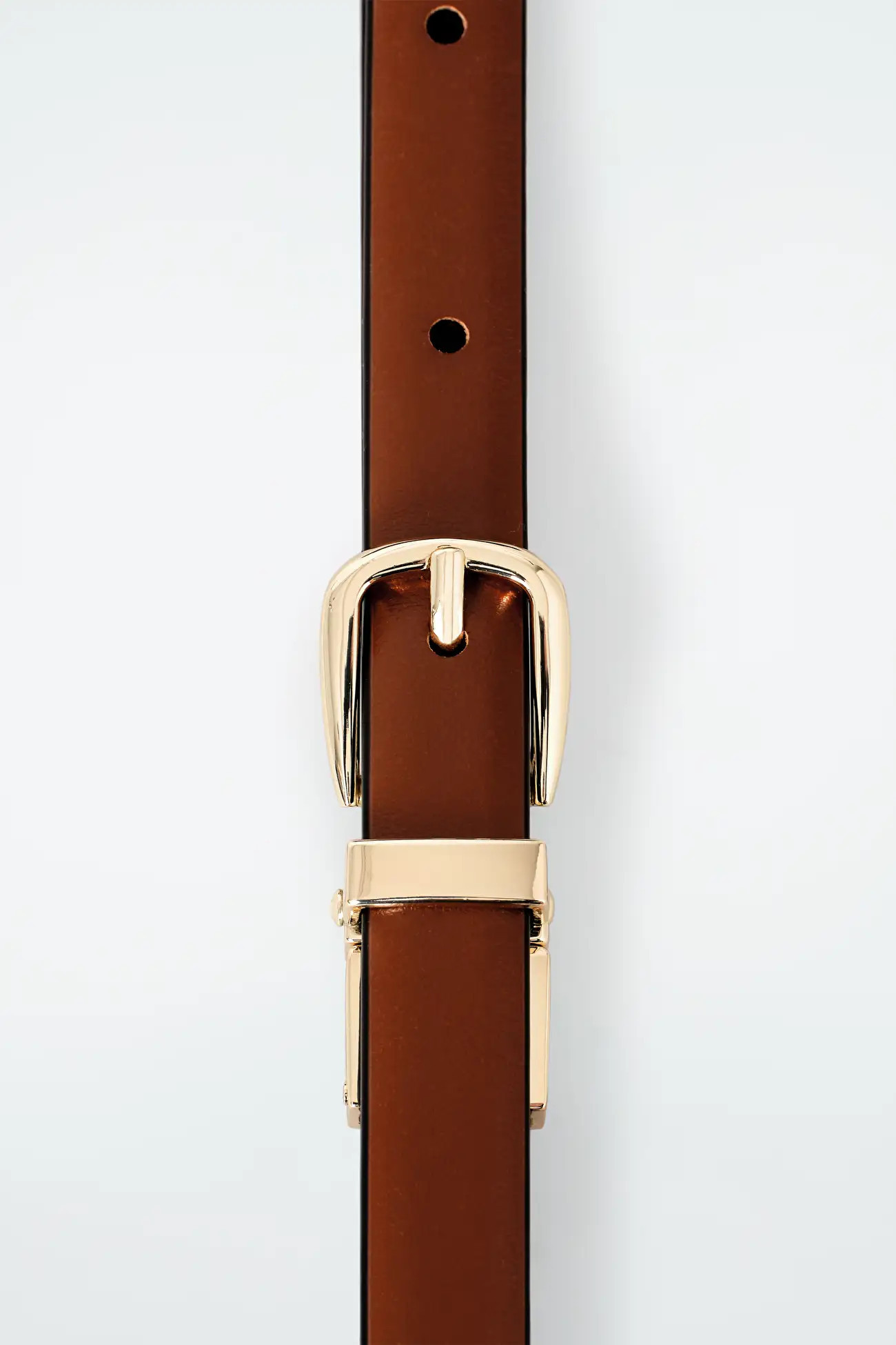 REVERSIBLE SLIM LEATHER BELT | COS UK