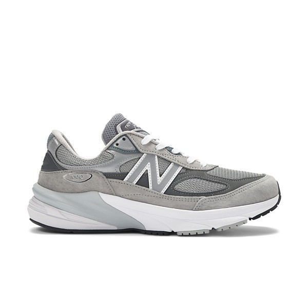 Women's New Balance 990v6 Shoes | Scheels