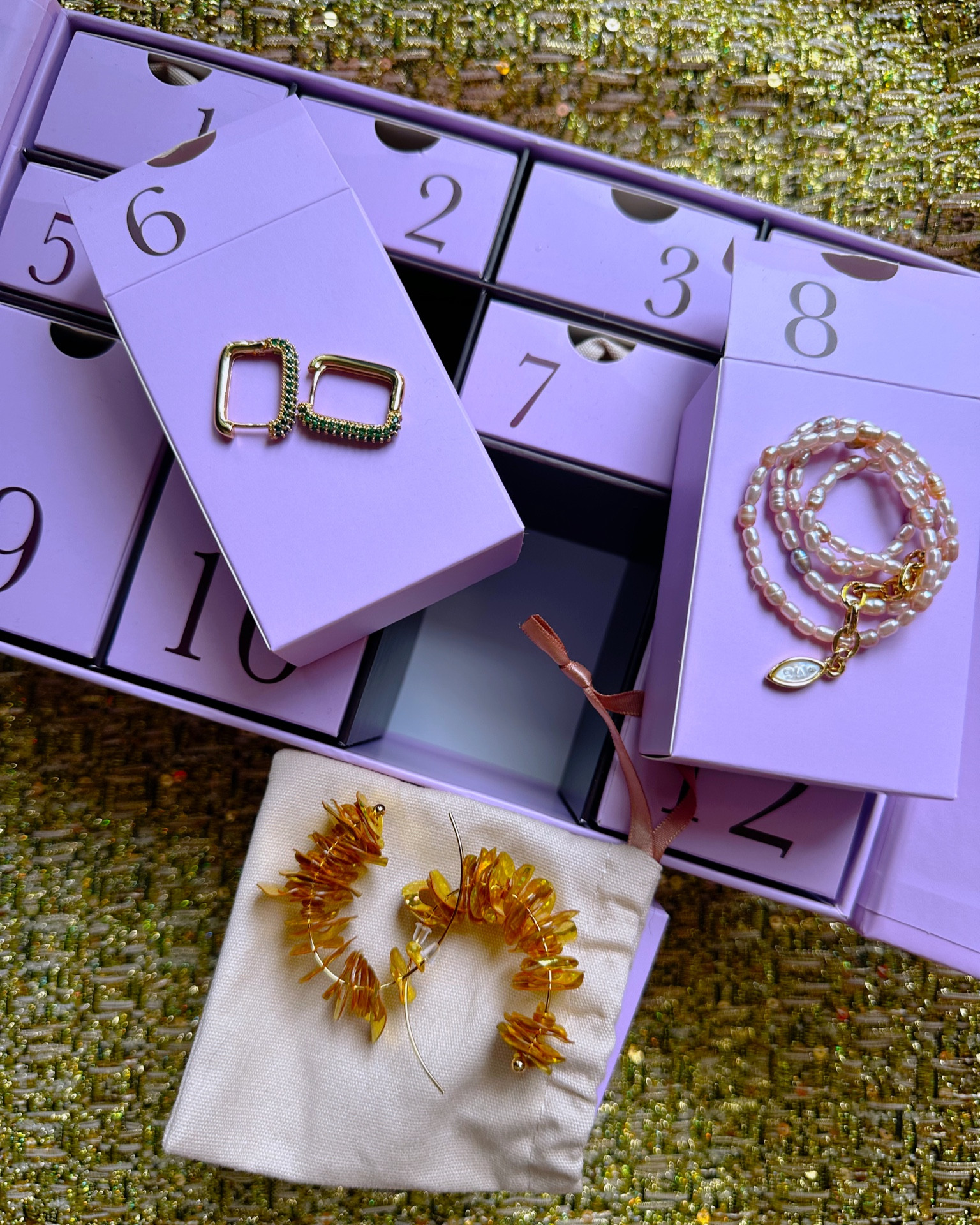 The pretties advent calendar! Love the lilac color and it’s one of the perfect gifts for friends and myself, too! ✨

#LTKHolidaySale #LTKGiftGuide #LTKHoliday