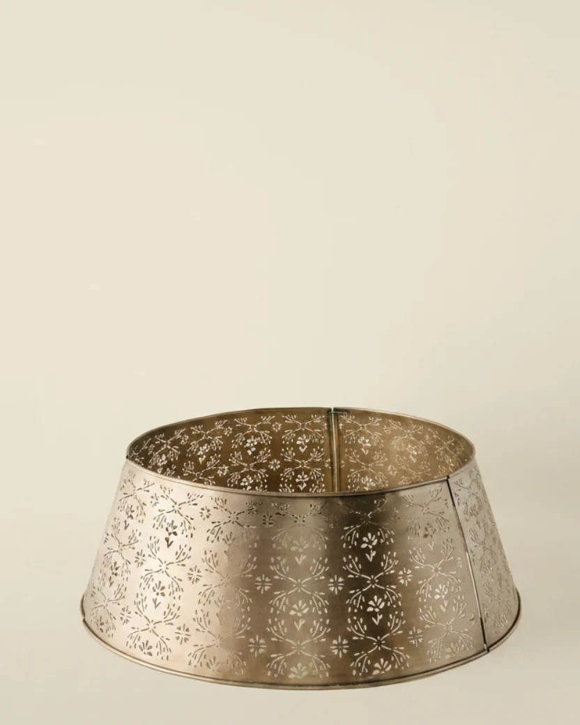 Antique Brass Finish Tree Collar | Magnolia