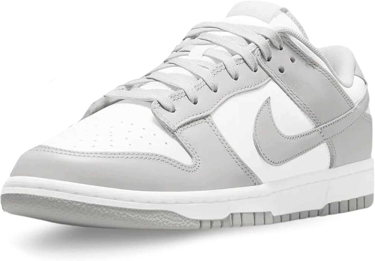 Nike Men's Dunk Low Retro Sneaker | Amazon (US)