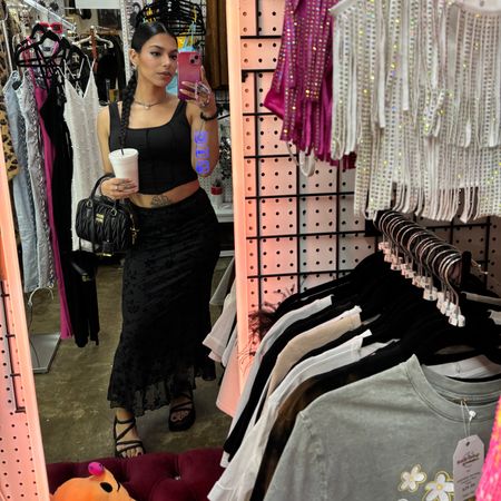 Shopping at the antique mall today 💋 | whimsigoth, summer goth, black springtime outfit, long skirt, spring outfit, casual outfit