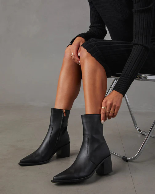 Billini Lynden Bootie - Black | VICI