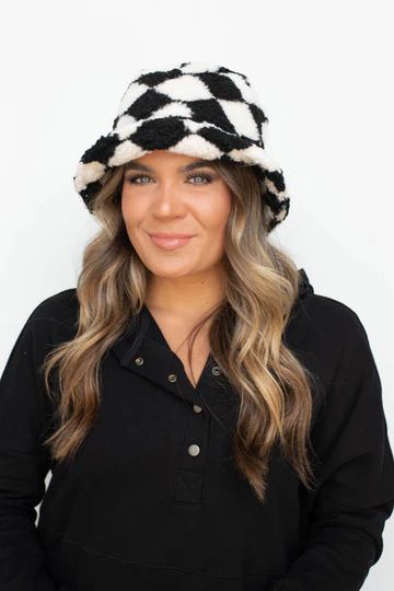 Sherpa Checkered Bucket Hat- 2 Colors | Apricot Lane Boutique