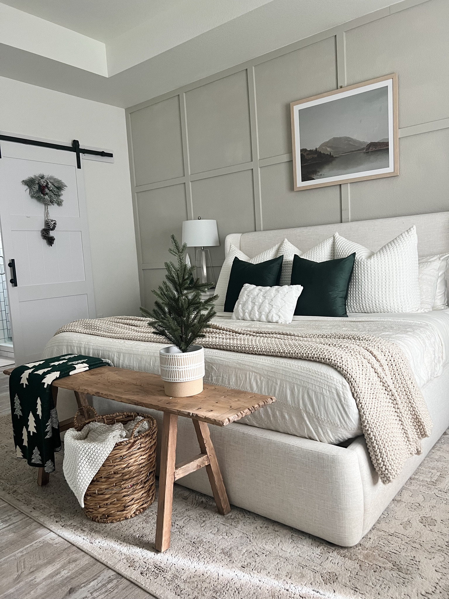 My bed is now available to link on LTK. 🤩