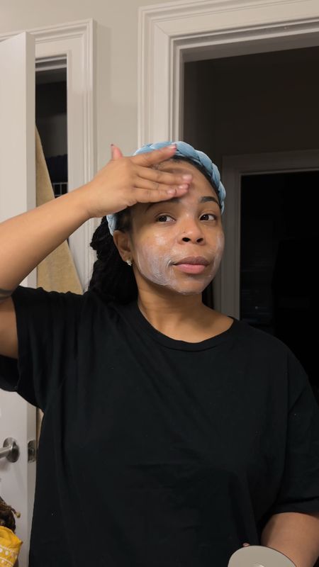 Nighttime skincare routine. Removing my makeup the correct way 

#LTKfindsunder100 #LTKVideo #LTKbeauty