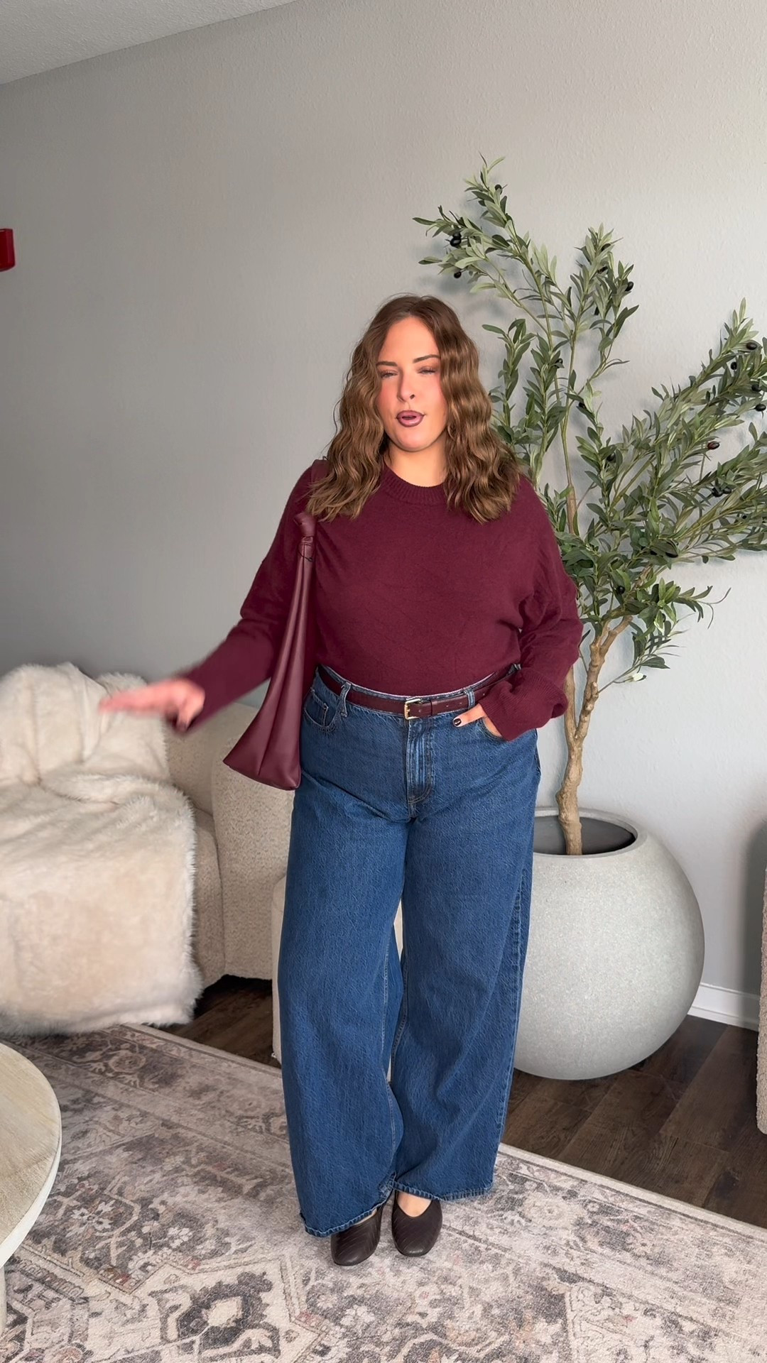 Wearing an xl sweater &amp; 33L jeans! 

#LTKMidsize #LTKSaleAlert #LTKPlusSize