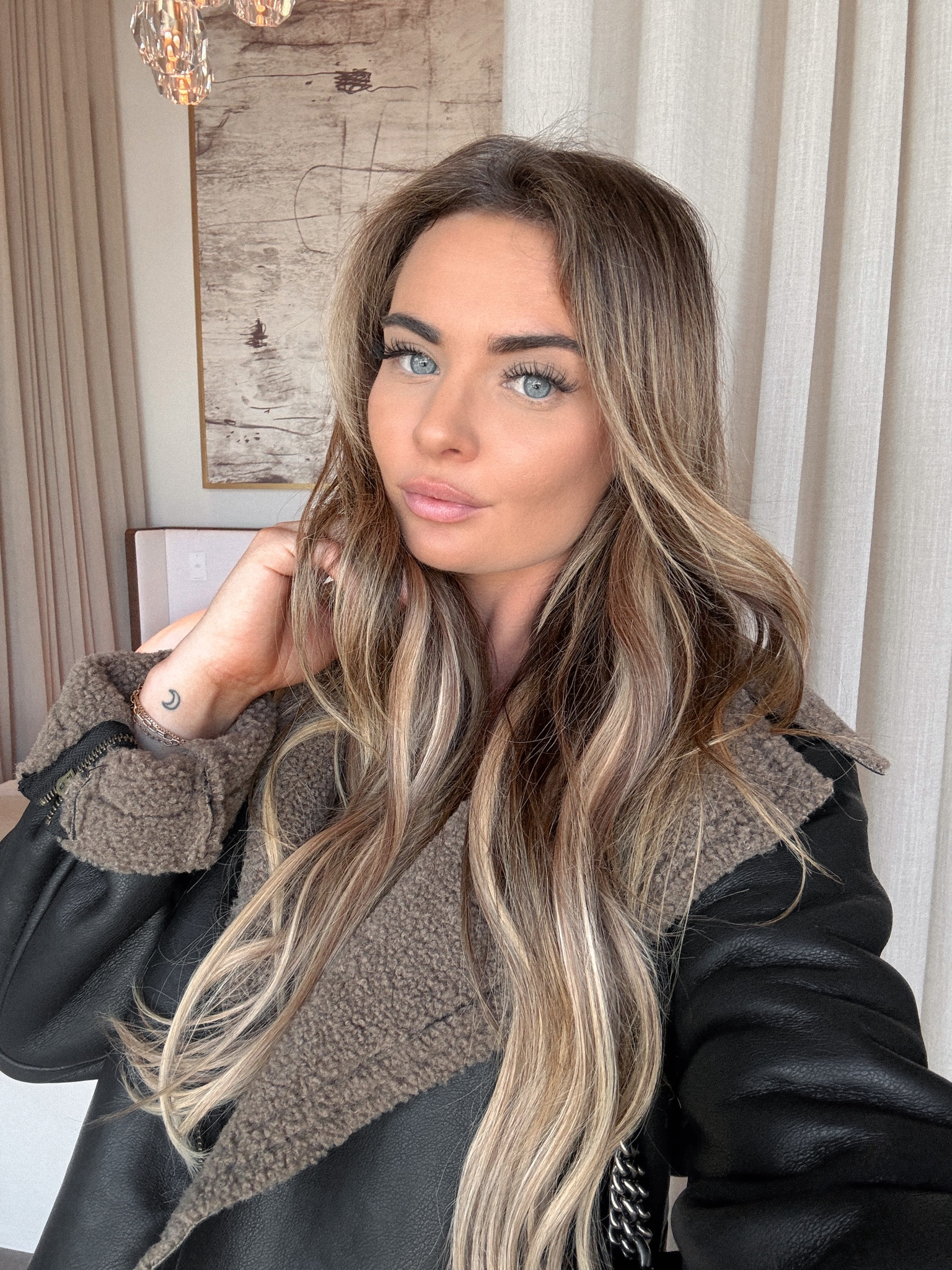 My Lilyful jacket sold out but I found similar options! This is such a staple for me 🤎

#LTKFindsUnder100 #LTKStyleTip #LTKSeasonal