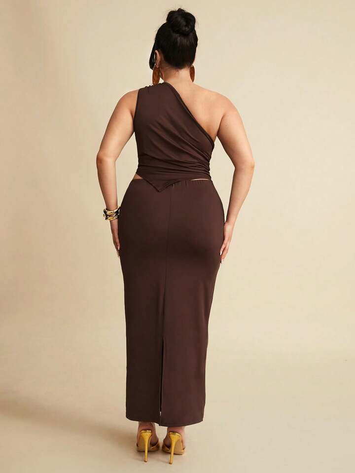 SHEIN BAE Plus Size Women's Elegant Brown Asymmetric Shoulder Ruched Sleeveless Tank Top & Tight ... | SHEIN