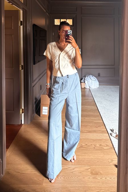 These x long trousers from Madewell are actually long enough (tall girlies, I’m talking to you!!) Sized up so they’d sit a little lower. And they’re currently 25% off for Madewell’s Insider Sale!

#LTKsalealert #LTKworkwear #LTKSeasonal