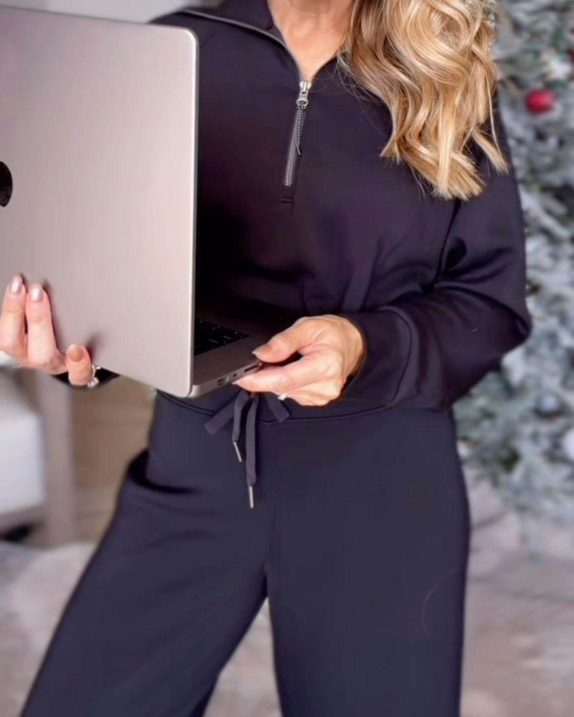 Holiday uniform unlocked: @Spanx AirEssentials ✨ Comfy, polished, and 30% off for Cyber Week!

Run, don’t walk-these pieces sell out quickly and make the ideal luxe gift for anyone on your list!

#SpanxPartner #Spanx #SpanxAirEssentials #HolidayStyle #HolidayOutfit #CozyChic #CyberWeek #SaleFinds #OOTD #OutfitInspo #WinterStyle

#LTKCyberWeek #LTKGiftGuide #LTKHoliday