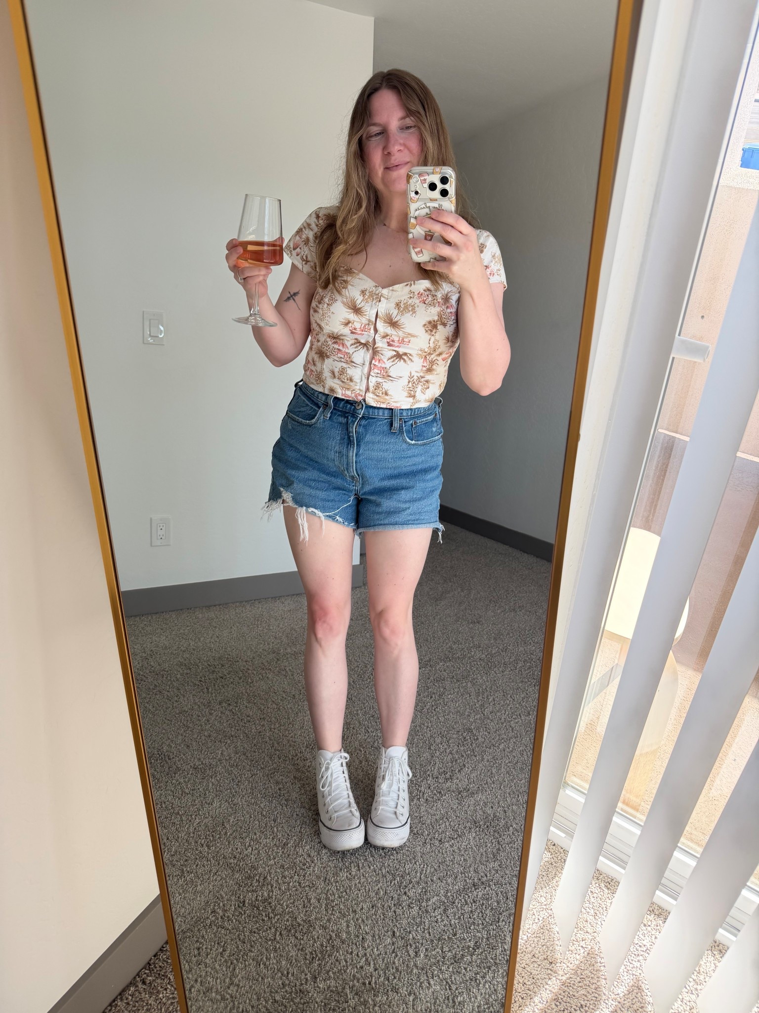 I have had this shirt for so long waiting for the right time to wear it and Phoenix was IT! 💓🌴

I couldn’t find the exact one anymore but I linked some with a similar vibe! Same with the shorts! 

#LTKTravel #LTKPetite #LTKootd