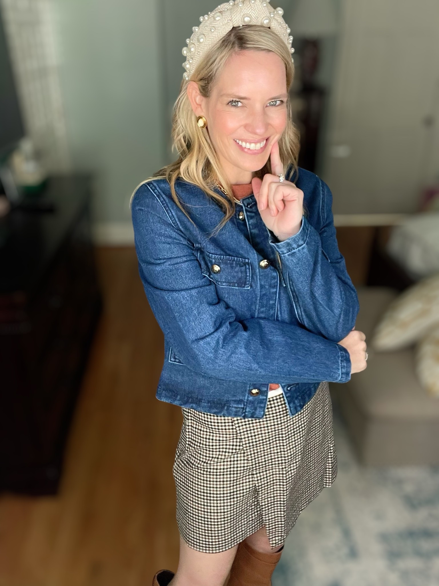 🍂 Classic fall layers that never go out of style! I paired a striped knit top with a houndstooth mini skirt and layered on a denim jacket for that effortless preppy-chic vibe. Knee-high tan leather boots finish the look with polish, while my pearl headband and Melinda Maria jewelry add the perfect touch of glam. ✨

👗 This outfit is perfect for fall date nights, casual work days, or weekend brunch—it’s equal parts comfortable and elevated. The mini skirt + tall boots combo is one of my favorite fall outfit formulas, and layering with denim gives it a timeless touch.

💎 Wearing my go-to Melinda Maria pieces—stacked bracelets, classic hoops, and layered necklaces. Don’t forget you can use my code PREPPYREBEL for 10% off your Melinda Maria order!

fall preppy outfit, classic fall style, denim jacket outfit, houndstooth skirt fall look, knee high boots with mini skirt, chic fall layers


#LTKOver40 #LTKFindsUnder50 #LTKFindsUnder100

#LTKFindsUnder50 #LTKWorkwear #LTKFindsUnder100